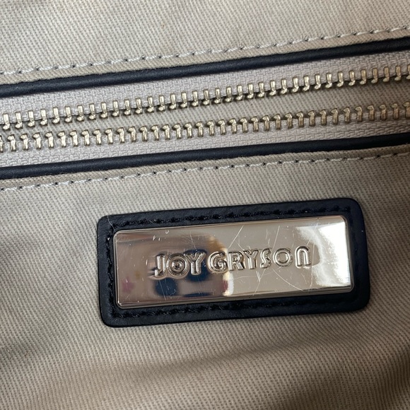 Gryson black  patterned leather satchel crossbody option preloved - Picture 3 of 11